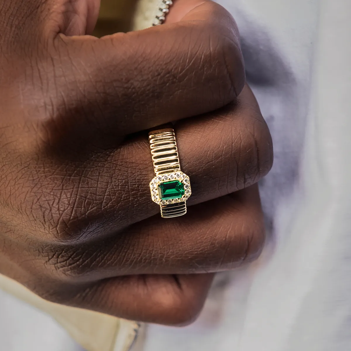 Emerald Textured Ring in Yellow Gold Vermeil