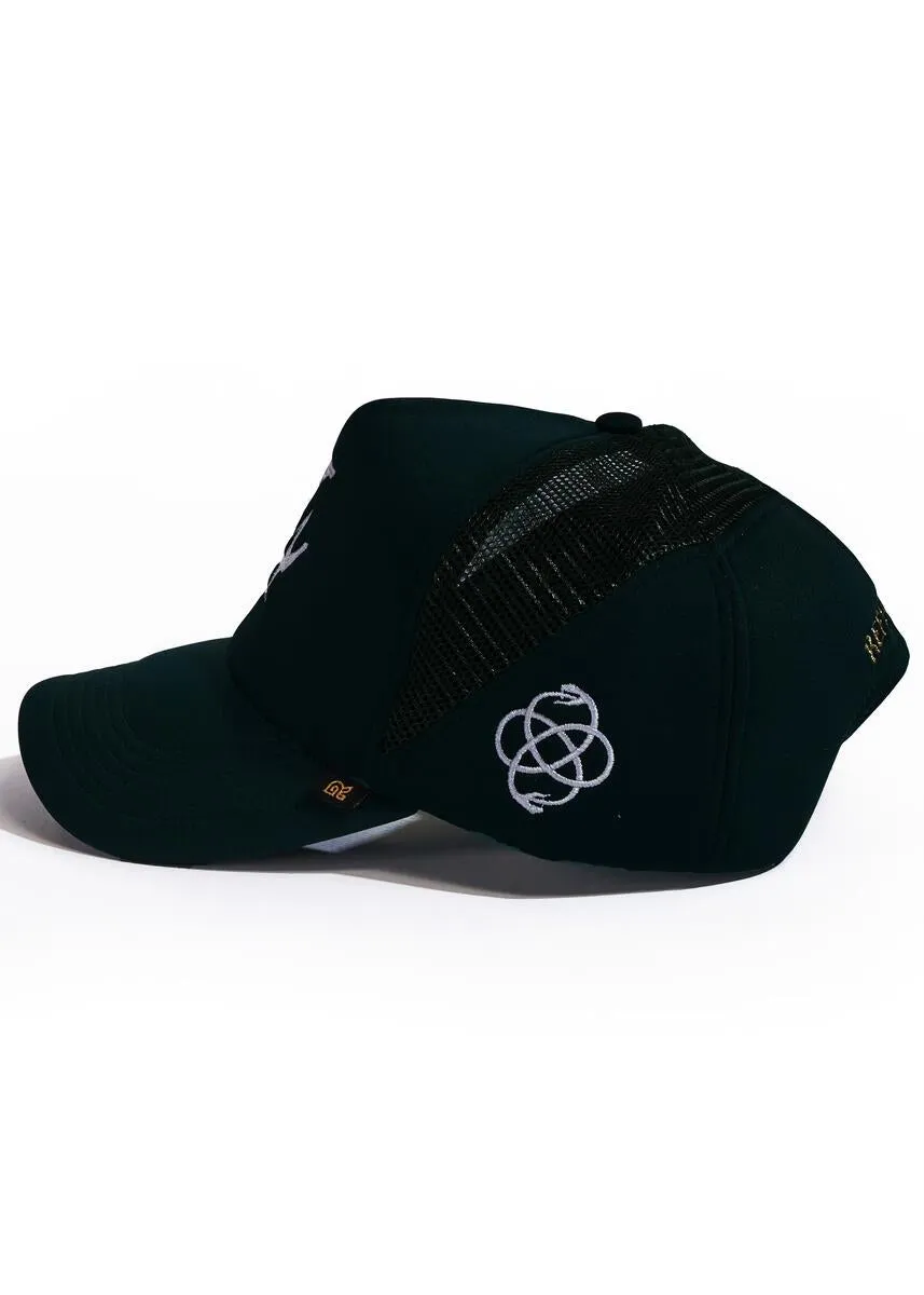 Reference PARADISE LA TRUCKER Hat (BLACK)